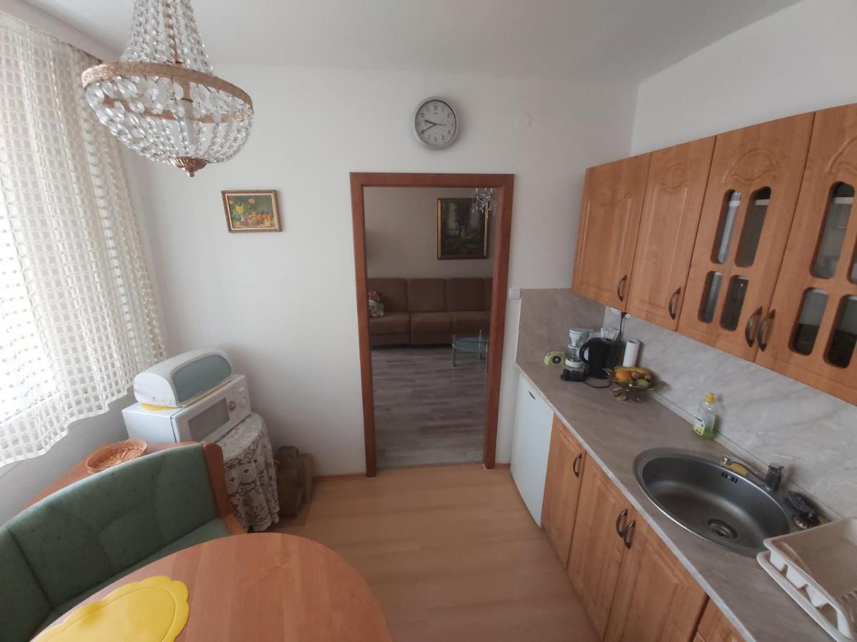 Apartment Alejni Teplice Eksteriør billede